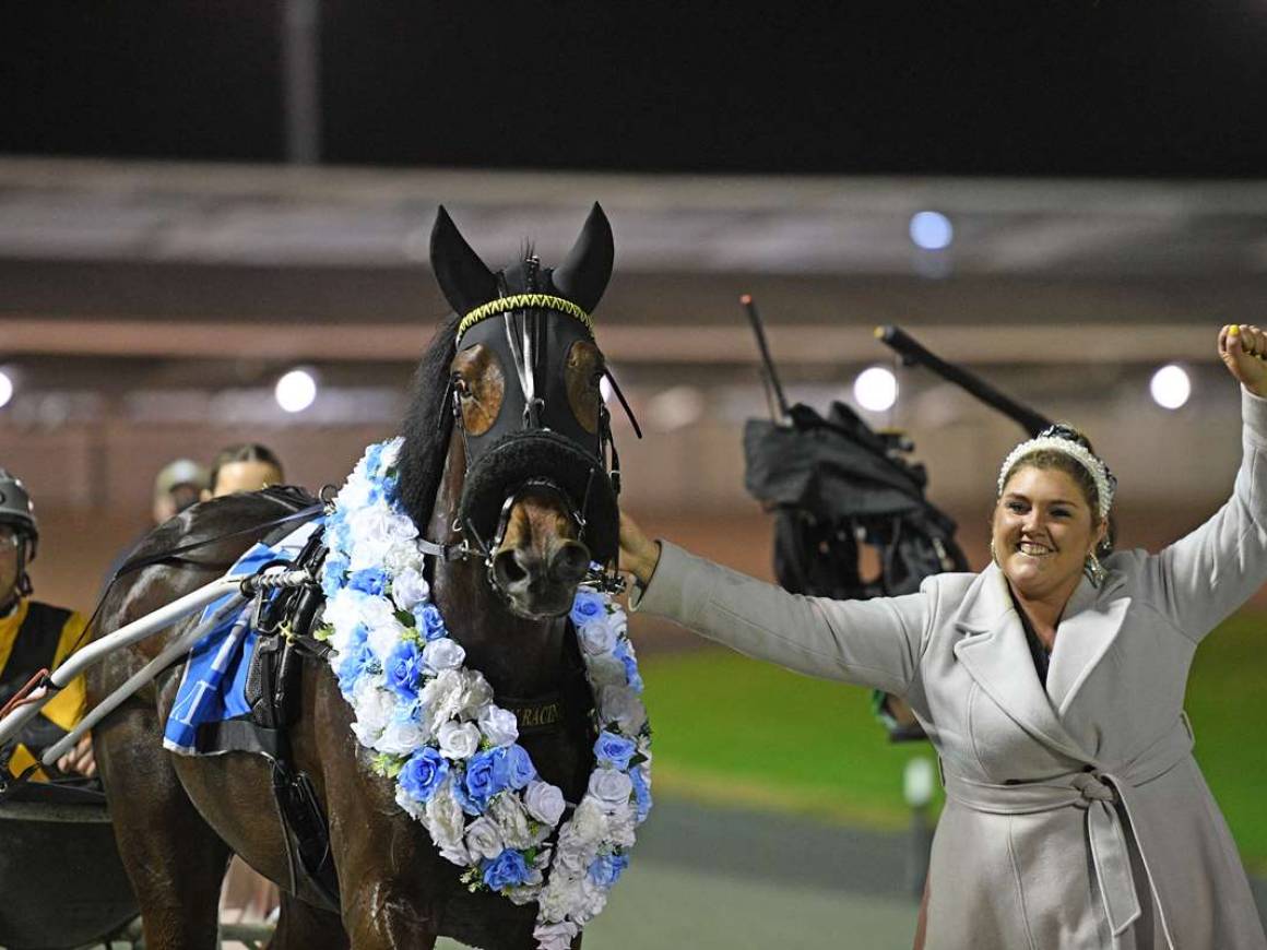 Group 1 glory for Apollo Eleven